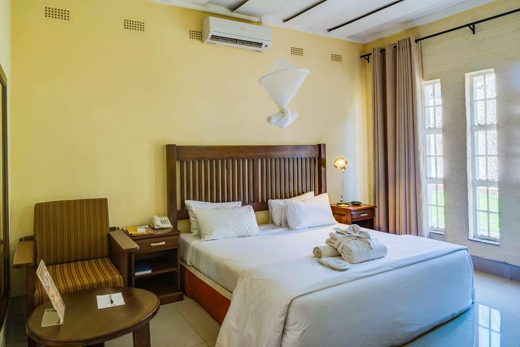 Kadoma Hotel & Conference Centre Bilik gambar