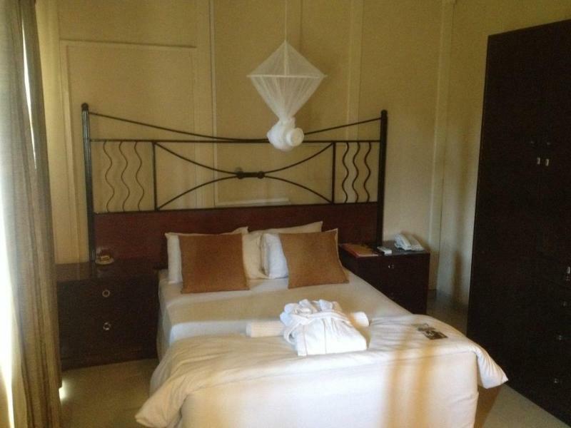 Kadoma Hotel & Conference Centre Luaran gambar